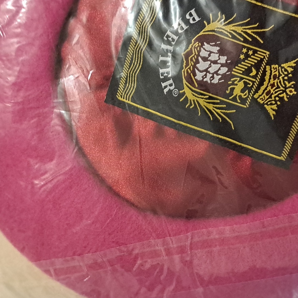 Magenta Wool Beret with Satin Lining (Rose Red)